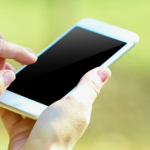 Zakaz mediów społecznościowych do 15 roku życia? MEN chce nowych regulacji