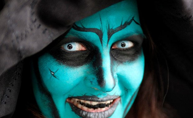 Zakaz przebierania się za klaunów po atakach na przechodniów