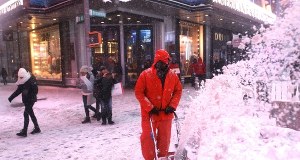 ​Zakaz przemieszczania się i zamknięte szkoły w Nowym Jorku