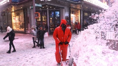 ​Zakaz przemieszczania się i zamknięte szkoły w Nowym Jorku