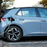 Zakaz samochodów spalinowych od 2035 r. Państwa UE zagłosowały za ekologią