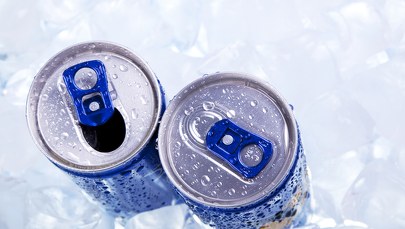 Zakaz sprzedaży energetyków młodzieży. Bortniczuk: Projekt dziś trafi do Sejmu