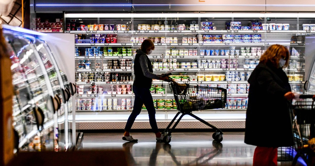 Zakaz sprzedaży tych dwóch produktów. Rząd pracuje nad nowymi przepisami. /AFP