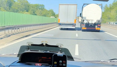 Zakaz wyprzedzania dla ciężarówek - funkcjonariusze pokazali, ile jest wart