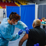 Zakażenia wśród w pełni zaszczepionych. Najnowsze dane resortu zdrowia