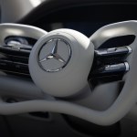 Zakazują wolantów zamiast kierownic. Nowe przepisy od 2027 roku