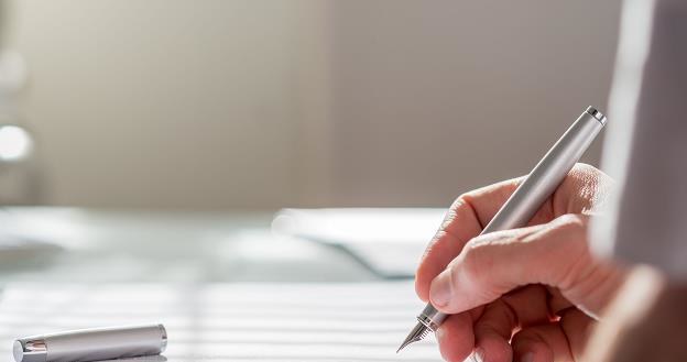 Zakłady bukmacherskie? Trzeba uzyskać zezwolenie /&copy;123RF/PICSEL