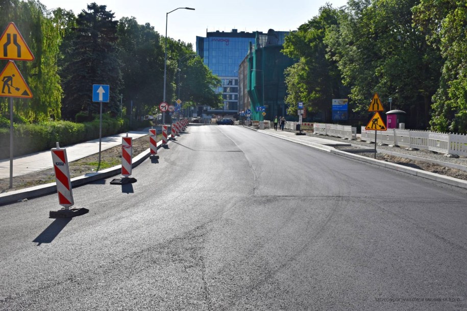 Zakończył się również jeden z etapów robót bitumicznych w obrębie jezdni. /Urząd Miasta Szczecin /