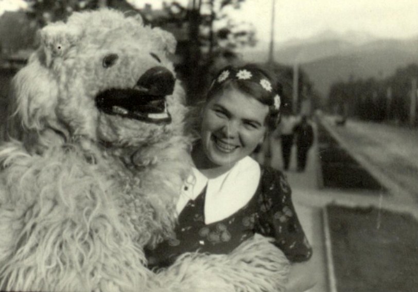 Zakopane 1936, Lucyna Lesińska. /Archiwum Oficyny Wydawniczej Oryginały /materiały prasowe