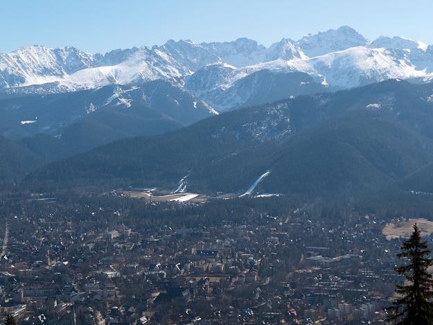 Zakopane chce zakazać palenia węglem złej jakości /&copy;123RF/PICSEL