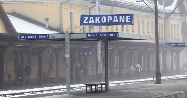 Zakopane - dworzec PKP. Fot. JAN KUCHARZYK /Agencja SE/East News