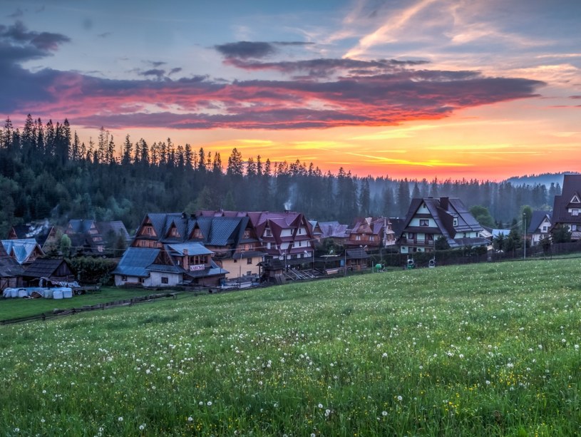 Zakopane i podnóże Tatr - tam najwięcej kosztują nieruchomości /123RF/PICSEL