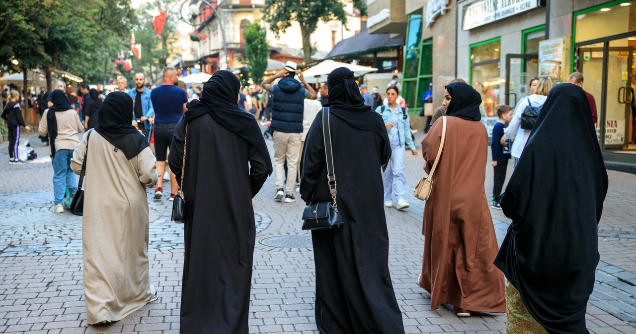 Zakopane jest chwalone przez mieszkańców Zatoki Perskiej za bezpieczeństwo. /Michal Wozniak/East News /East News