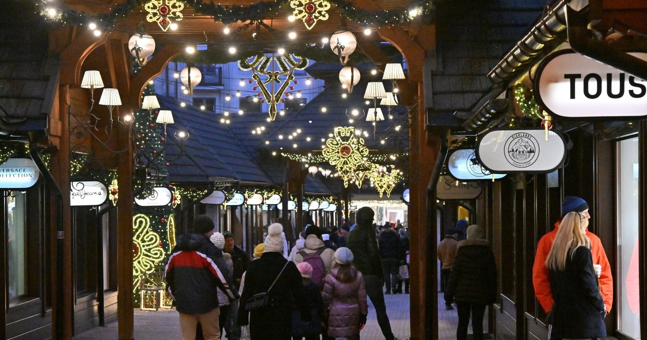 Zakopane rozpoczęło sezon zimowy. /Paweł Murzyn  /East News