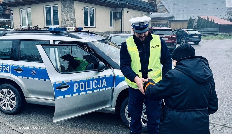 Zakopiańska policja pomogła seniorowi /KPP Zakopane /