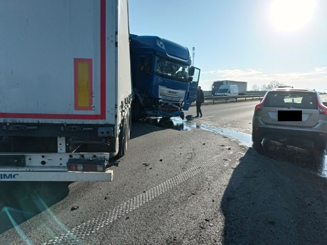 Zakorkowana A4 /Gorąca Linia /