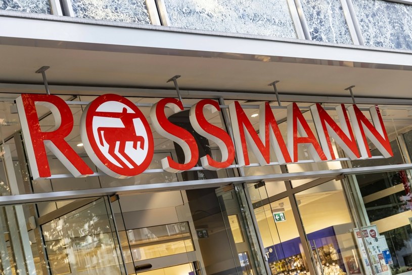 Zakupy w Rossmannie o 50 proc. taniej. Drogeria rusza z nową akcją promocyjną