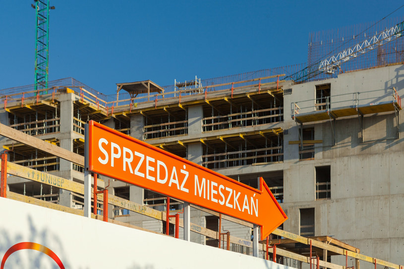Załamanie sprzedaży mieszkań u deweloperów /Arkadiusz Ziółek /East News