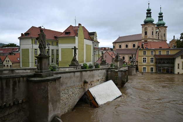 Zalane centrum Kłodzka na zdjęciu z 15 września / 	Maciej Kulczyński    /PAP