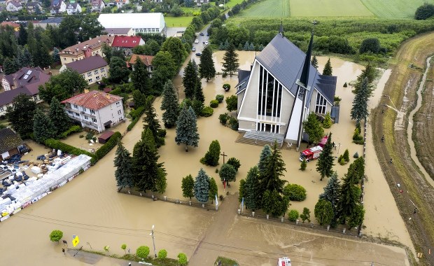Zalane miejscowości, alarm RCB. Najgorsza sytuacja w Małopolsce