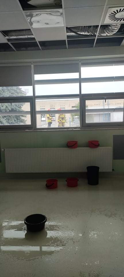 Zalane oddziały Uniwersyteckiego Szpitala Dziecięcego w Krakowie /Katarzyna Pokorna-Hryniszyn /Materiały prasowe