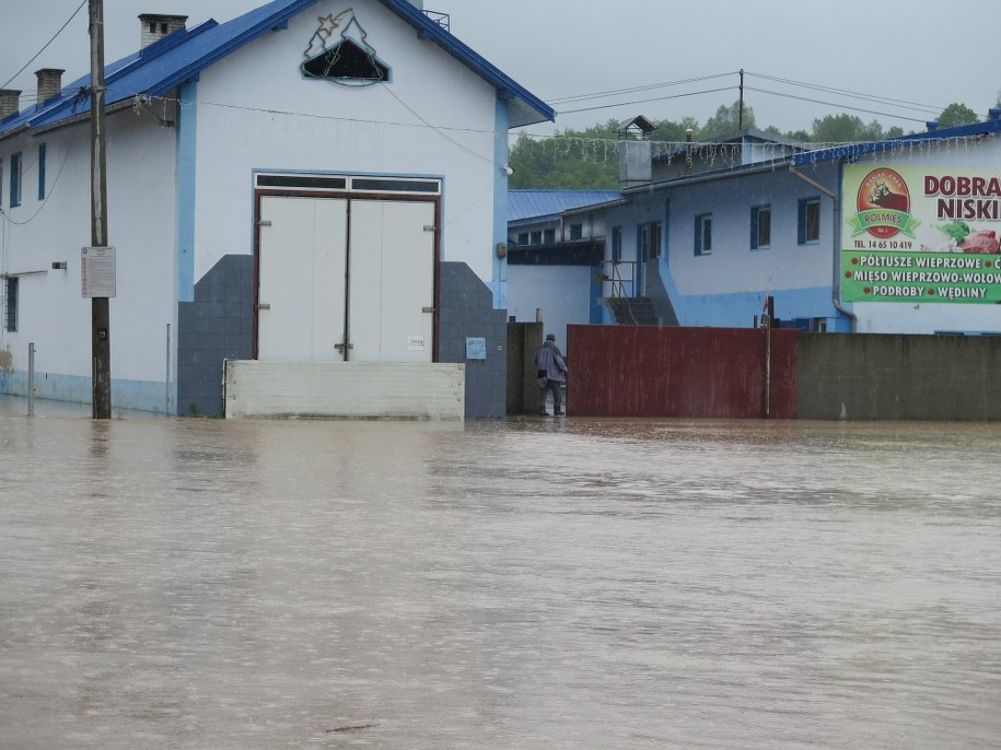 Zalany zakład masarski. /Maciej Pałahicki /RMF FM