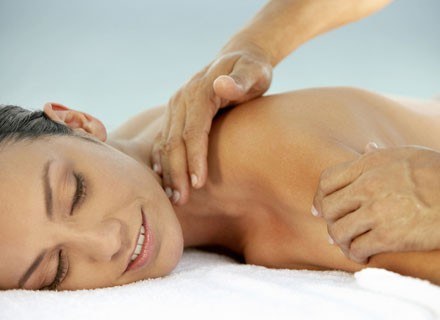 Zaleca się korzystanie z masażu dla kobiet w ciąży u doświadczonego terapeuty /&copy; Panthermedia