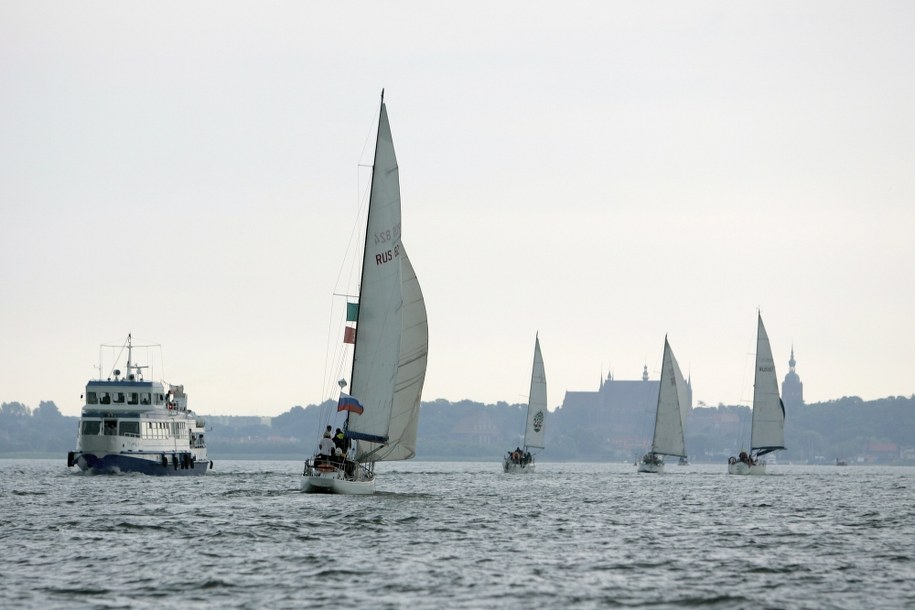 Wypadek na Zalewie Wiślanym. Nie żyje żeglarz