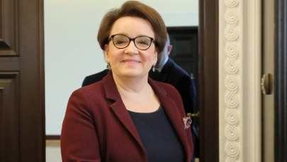 Zalewska apeluje do nauczycieli: Bądźcie przy swoich uczniach
