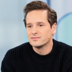 Krzysztof Zalewski Zalewski długo nie wiedział, że jego ojcem jest znany gwiazdor. Potem miał do niego żal