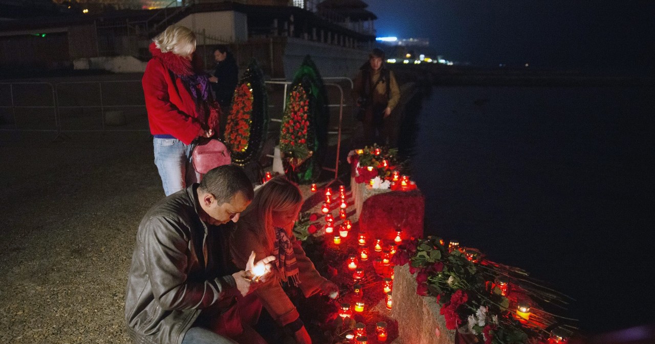 Żałoba narodowa w Rosji po katastrofie lotniczej, w której zginęły 92 osoby