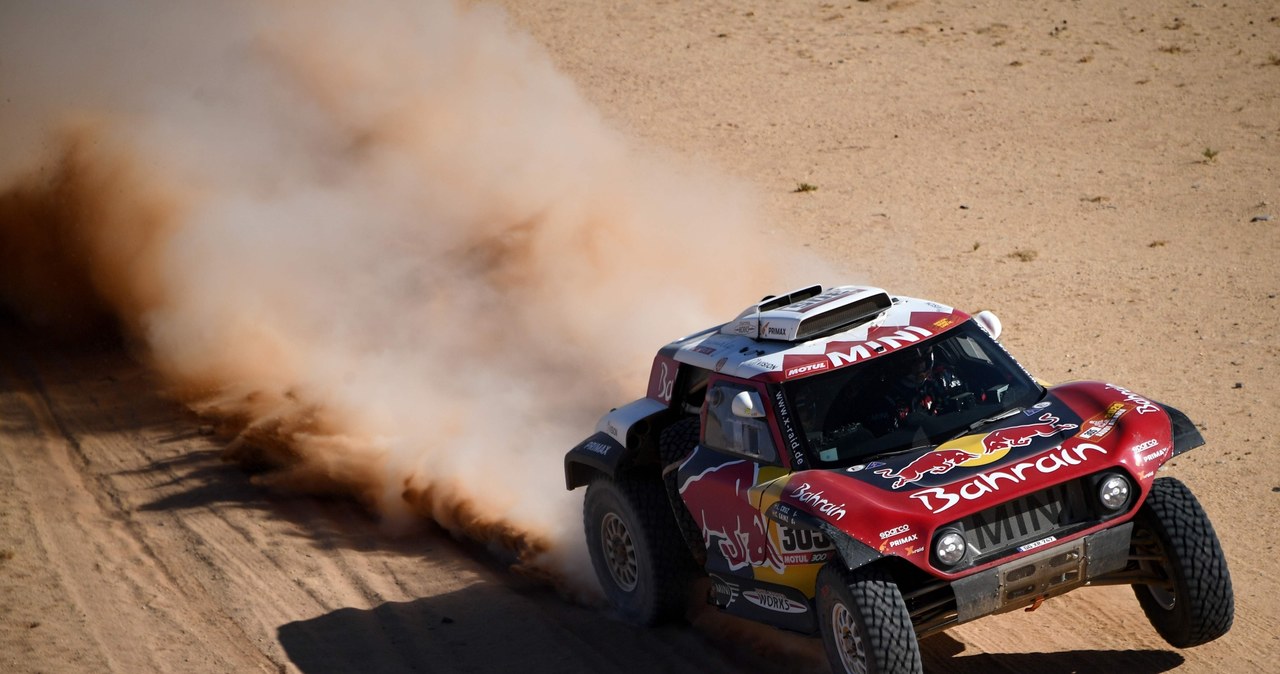 Załoga Carlos Sainz -  Lucas Cruz na 4 etapie Radju Dakar /AFP