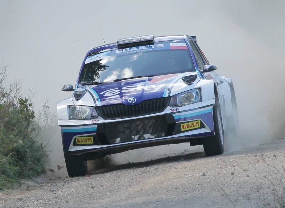 Załoga Łukasz Habaj - Daniel Dymurski na zeszłorocznym Rajdzie Polski /Tomasz Waszczuk /PAP