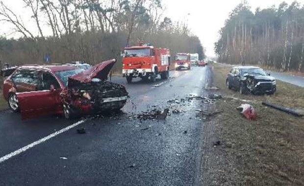 Załoga miała wypadek w drodze do pracy. Lot do Warszawy odwołany