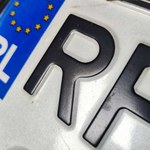 Założył podrabiane tablice rejestracyjne. Teraz grozi mu 5 lat