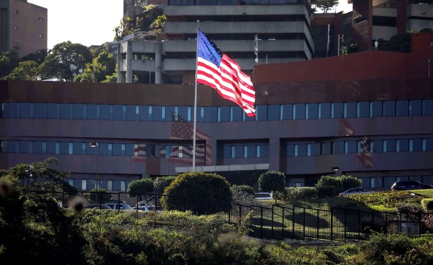 Zamach na ambasadę USA? Władze wydały ostrzeżenie