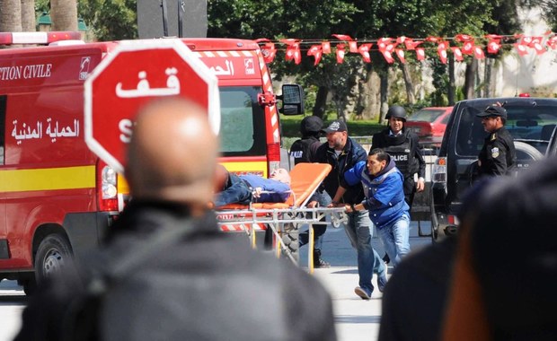 Zamach w Tunezji: Fyderek: Państwo Islamskie jest marką, która stała się modna 