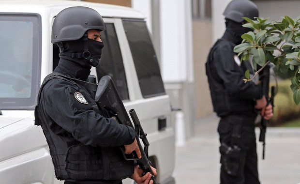 Zamach w Tunezji: Lecą głowy w policji, premier zwolnił sześciu dowódców