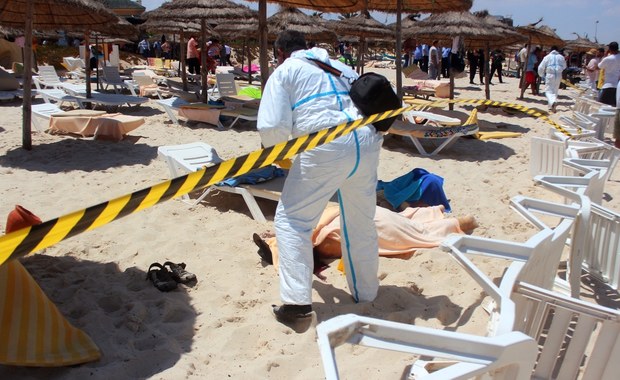 Zamach w Tunezji. Państwo Islamskie przyznało się do zamachów