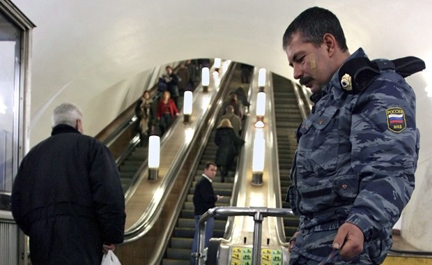 Zamachy w moskiewskim metrze. Dziesiątki ofiar 