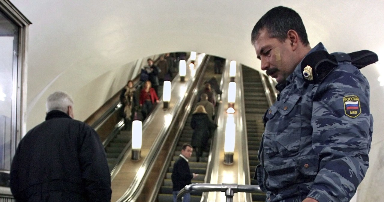 Zamachy w moskiewskim metrze. Dziesiątki ofiar 