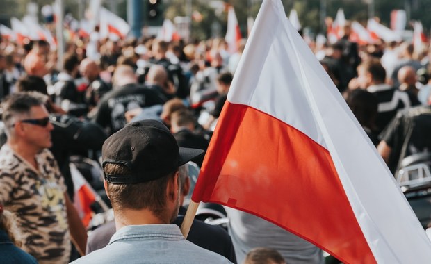 Zamalowali mural upamiętający Powstanie Warszawskie. Ratusz przeprasza