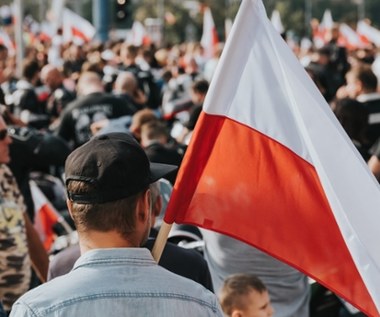 Zamalowali mural upamiętający Powstanie Warszawskie. Ratusz przeprasza