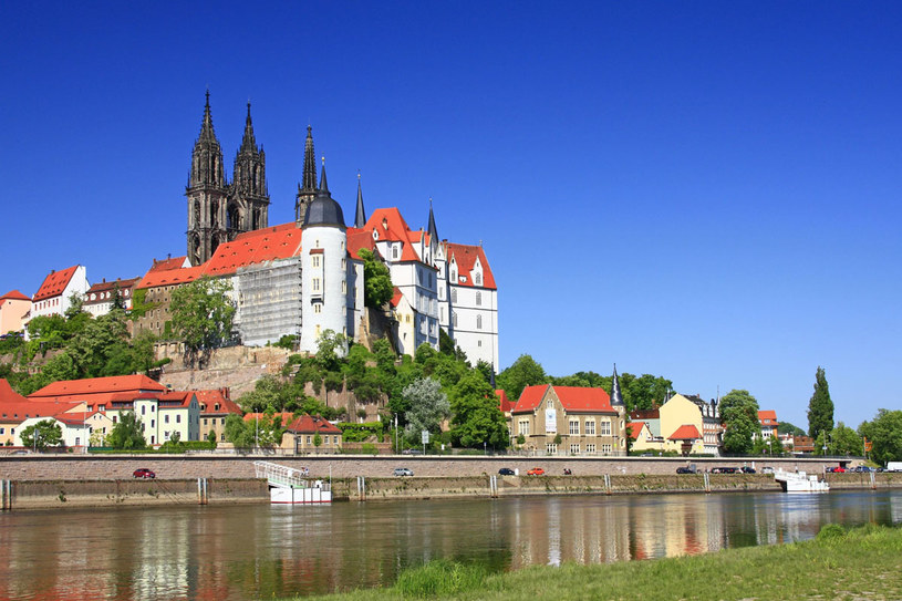 Zamek Albrechtsburg i katedra ze wspaniałym widokiem na wolno płynące wody Łaby /123RF/PICSEL