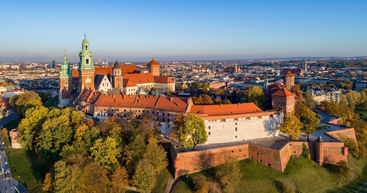 Zamek Królewski na Wawelu bierze udział w akcji „Darmowy Listopad w Rezydencjach Królewskich” 2024. /©nahlik/123RF.COM /123RF/PICSEL