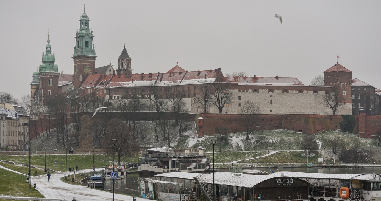 Zamek Królewski na Wawelu uważany jest za największą atrakcję w Krakowie /Artur Widak / NurPhoto / NurPhoto via AFP /