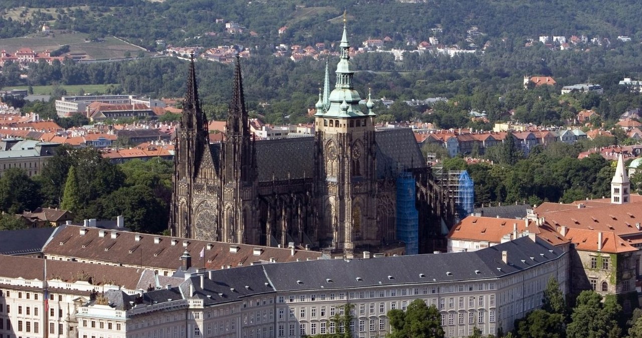 Zamek na Hradczanach został wpisany na listę UNESCO i do Księgi Rekordów Guinnessa /ANDRZEJ MITURA/REPORTER /East News