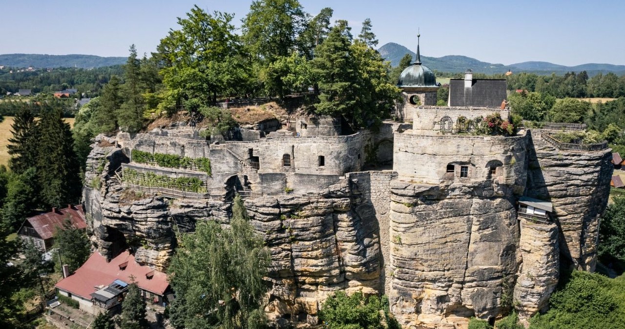 Zamek Sloup w Czechach - miejsce, które warto poznać /Piotr Dziurman/REPORTER /East News