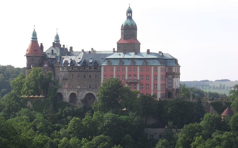 Zamek w Książu, pod którym są ukryte korytarze /Wikipedia /INTERIA.PL/materiały prasowe