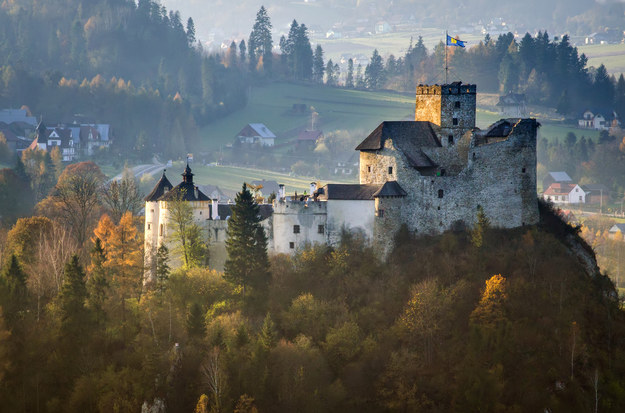 Zamek w Niedzicy /Shutterstock